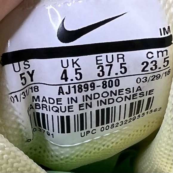 Nike Air Max 95 SE GS Citron Yellow Sneakers - Picture 7 of 7